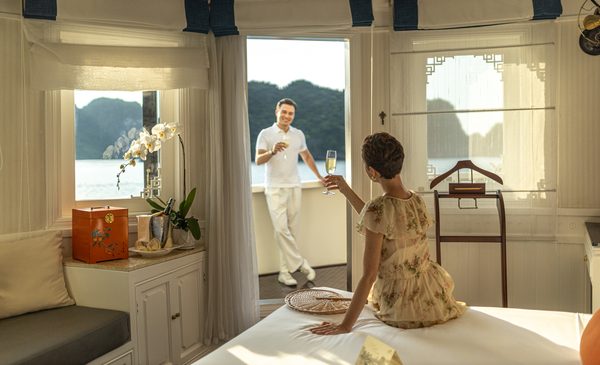 APT Guided Tours & River Cruises Au Co Lifestyle ©Mailan & Au Co.jpg